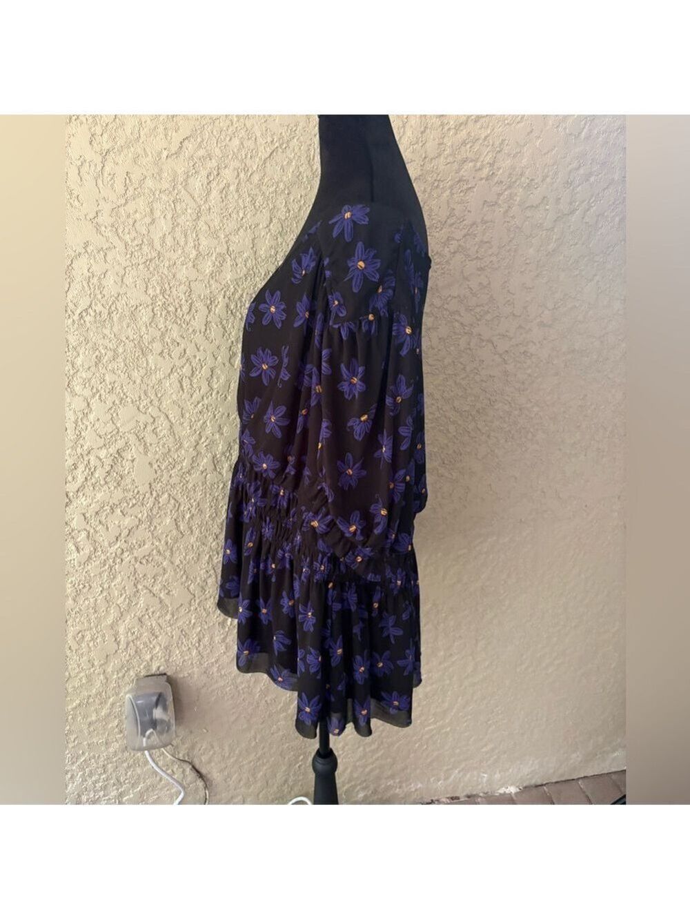 Ava & Viv 3X Black blue yellow Floral Smocked Peplum Top - Picture 7 of 12